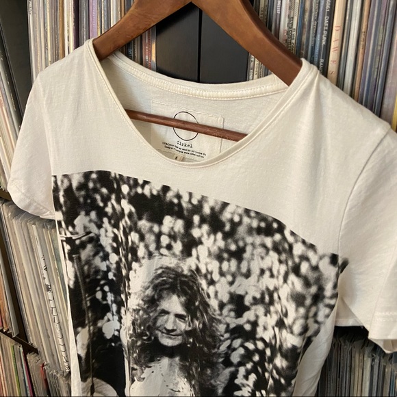 🤘🇬🇧🎤 Robert Plant / Led Zeppelin Graphic Tee // Women’s Cirkel Cut 🎤🇬🇧🤘 - Picture 3 of 10